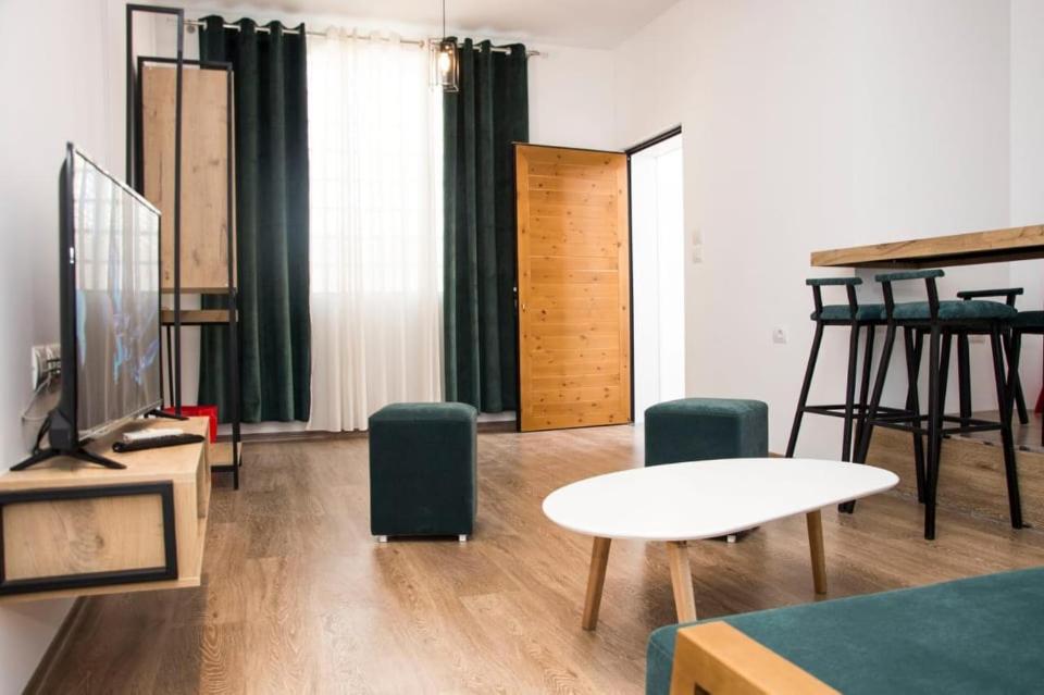 Apartament Stefani ساراندا المظهر الخارجي الصورة